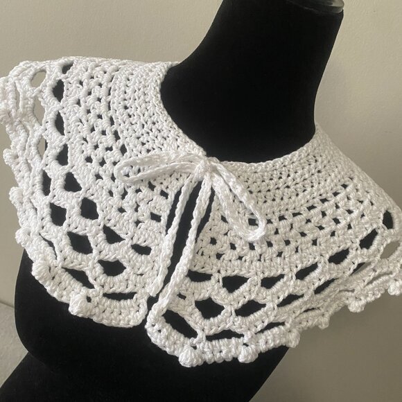 Handmade Crochet White Cotton Large Collar Neckwear Accessory - Picture 2 of 6